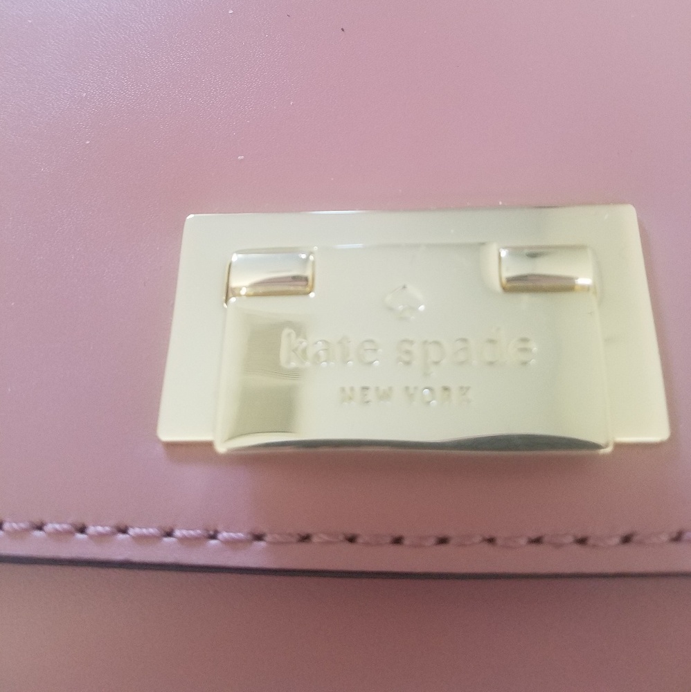 Kate Spade Harwood Place - Picture 3 of 3